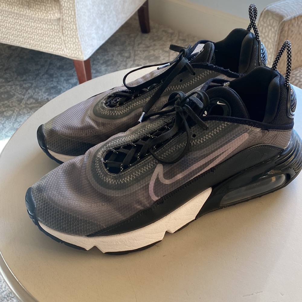 Nike Air Max 2090 sneakers